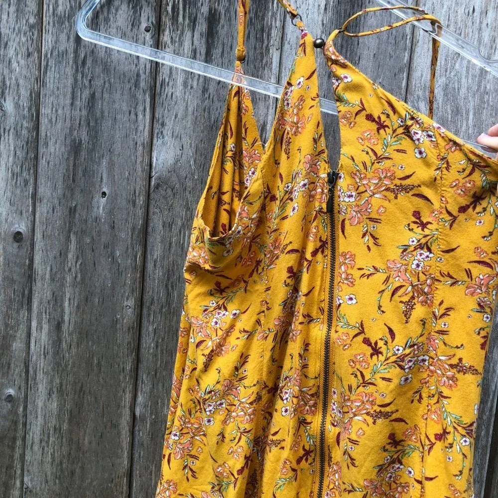 xhilaration Floral Spaghetti Strap V-Neck Mini Dress Medium